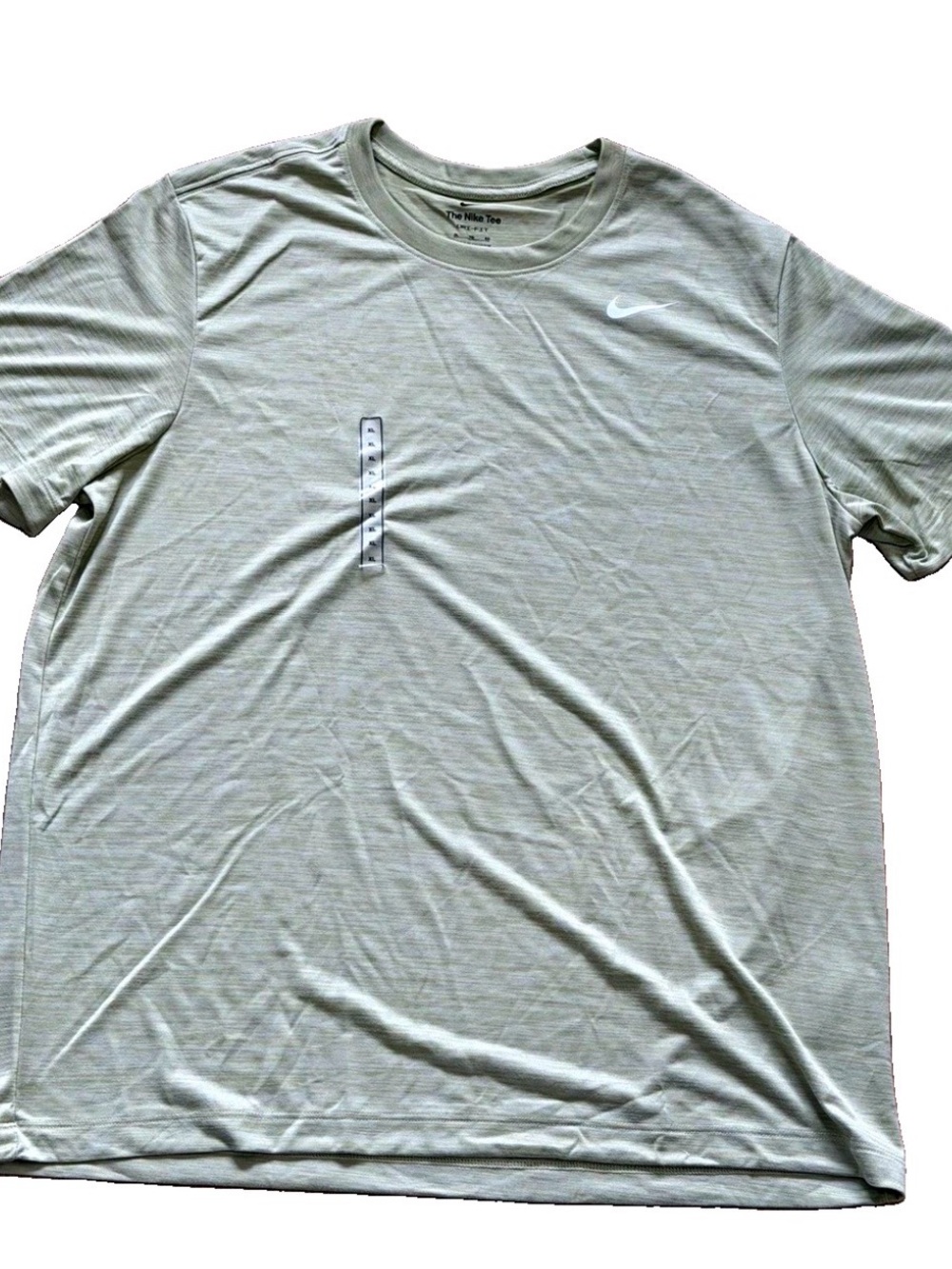 Nike Men’s Light Gray Crew Performance Tee